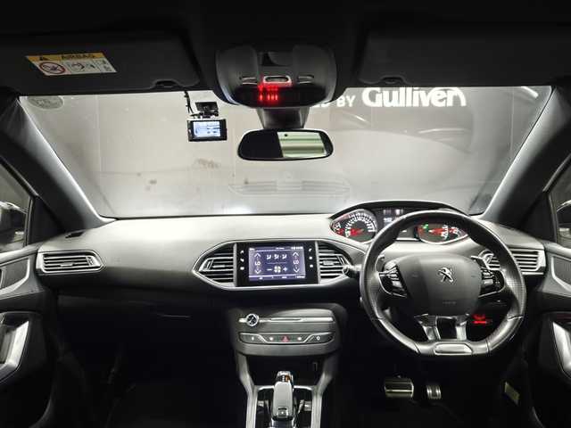 プジョー ３０８ GTライン ブルーHDi 群馬県 2020(令2)年 4.4万km ネイクルホワイト ワンオーナー/ACC/バックカメラ/アップルCarPlay/Androidauto/ETC/スマートキー/17インチAW/LEDライト/パークアシスト/コーナセンサー/レーンキープ/ブラインドスポット