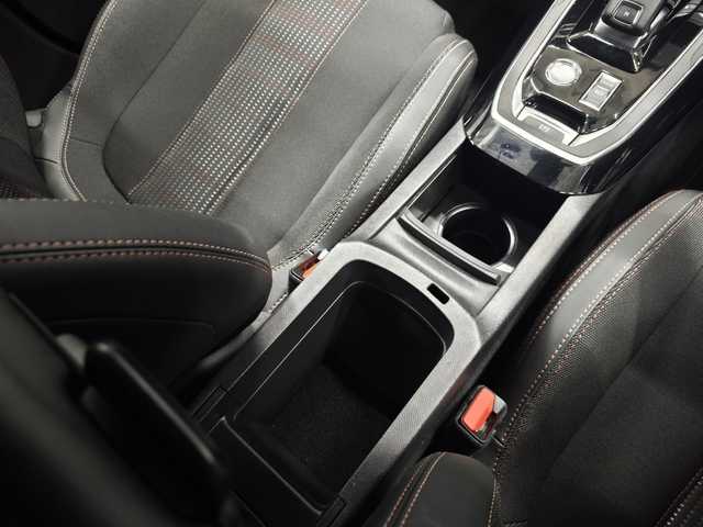 プジョー ３０８ GTライン ブルーHDi 群馬県 2020(令2)年 4.4万km ネイクルホワイト ワンオーナー/ACC/バックカメラ/アップルCarPlay/Androidauto/ETC/スマートキー/17インチAW/LEDライト/パークアシスト/コーナセンサー/レーンキープ/ブラインドスポット