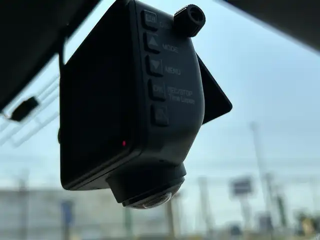 ダイハツ タフト X ターボ 新潟県 2022(令4)年 3.8万km レイクブルーメタリック 社外ナビ【BT/フルセグTV/FM・AM】/衝突軽減/バックカメラ/アイドリングストップ/コーナーセンサー　/ドライブレコーダー/横滑り防止/オートライト/プッシュスタート