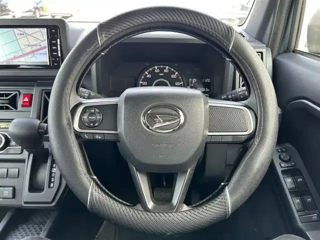 ダイハツ タフト X ターボ 新潟県 2022(令4)年 3.8万km レイクブルーメタリック 社外ナビ【BT/フルセグTV/FM・AM】/衝突軽減/バックカメラ/アイドリングストップ/コーナーセンサー　/ドライブレコーダー/横滑り防止/オートライト/プッシュスタート