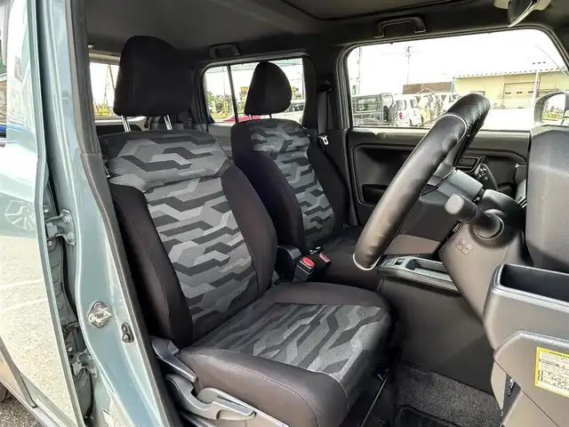 ダイハツ タフト X ターボ 新潟県 2022(令4)年 3.8万km レイクブルーメタリック 社外ナビ【BT/フルセグTV/FM・AM】/衝突軽減/バックカメラ/アイドリングストップ/コーナーセンサー　/ドライブレコーダー/横滑り防止/オートライト/プッシュスタート