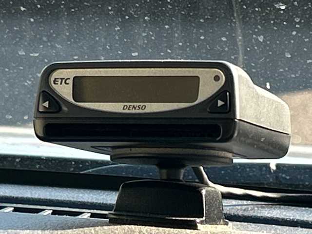 ダイハツ ムーヴ キャンバス X SA Ⅲ 石川県 2019(平31)年 3万km スムースグレーマイカメタリック/プラムブラウンクリスタルマイカ 2トーン メモリナビ/フルセグ/CD/DVD/Bluetooth/バックカメラ/両側パワースライドドア/スマートアシスト/HIDヘッドライト/ドライブレコーダー/スマートキー/ETC/コーナーセンサー/オートライト/オートハイビーム