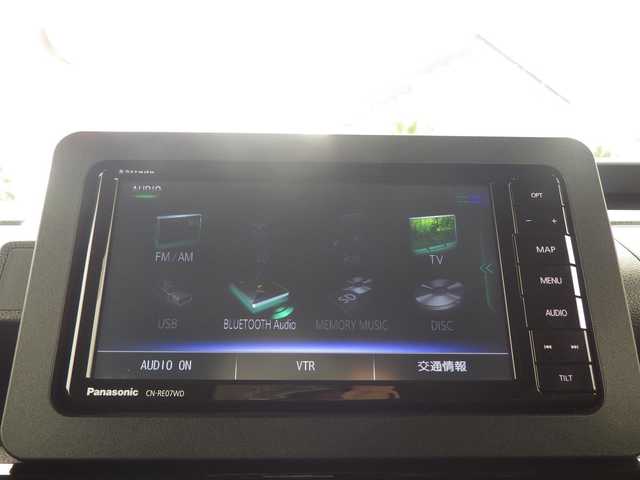 ダイハツ タント カスタム X 千葉県 2022(令4)年 3.1万km シャイニングホワイトパール スマートアシストIII/エコアイドル/両側パワースライドドア/社外SDナビ/地デジTV/【DVD/CD再生機能　Bluetooth接続】/ドライブレコーダー（前後撮影）【ZDR-016】/ステアリングスイッチ/ハーフレザーシート/前席シートヒーター/ETC/LEDヘッドライト/フォグライト/ウインカーミラー/コーナーセンサー/純正14インチアルミホイル/サイド/カーテンエアバッグ/キーフリーシステム