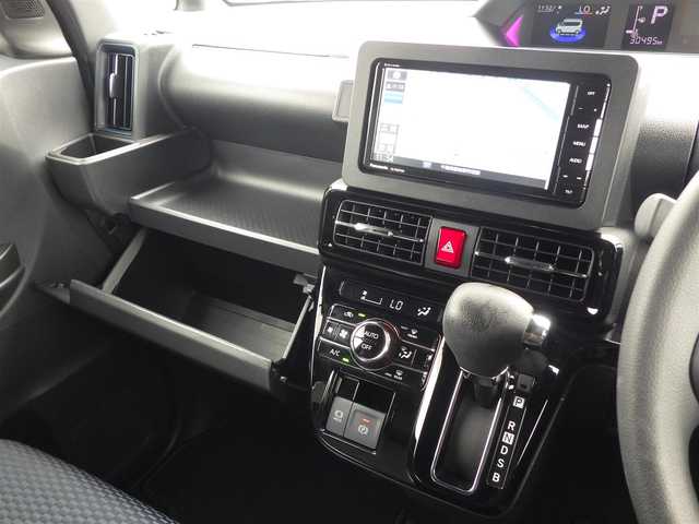 ダイハツ タント カスタム X 千葉県 2022(令4)年 3.1万km シャイニングホワイトパール スマートアシストIII/エコアイドル/両側パワースライドドア/社外SDナビ/地デジTV/【DVD/CD再生機能　Bluetooth接続】/ドライブレコーダー（前後撮影）【ZDR-016】/ステアリングスイッチ/ハーフレザーシート/前席シートヒーター/ETC/LEDヘッドライト/フォグライト/ウインカーミラー/コーナーセンサー/純正14インチアルミホイル/サイド/カーテンエアバッグ/キーフリーシステム