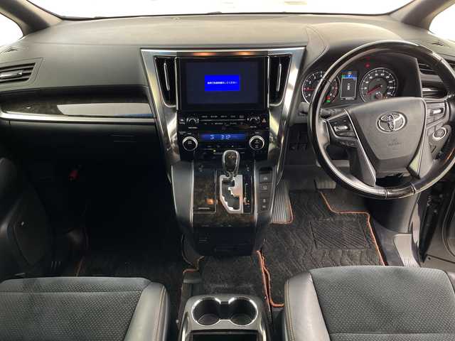 トヨタ アルファード S Aパッケージ タイプブラック 群馬県 2017(平29)年 6.6万km スパークリングブラックパールクリスタルシャイン 純正９型ナビ/純正１０型後部席モニター　/ＪＢＬプレミアムサウンド　/バックカメラ　/衝突被害軽減ブレーキ　/アダプティブクルーズコントロール/電動リアゲート　/両側電動スライドドア　/ビルトインＥＴＣ２．０　/純正ドラレコ　/ハーフレザーシート　/ＬＥＤライト/オートライト/純正18インチアルミホイール