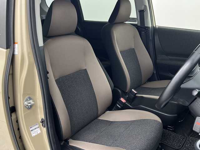 トヨタ シエンタ ファンベースG グランパー 宮城県 2019(令1)年 4.2万km ベージュ Toyota Safety Sense /・プリクラッシュセーフティ/・レーンディパーチャーアラート/・オートマチックハイビーム/カロッツェリアディスプレイオーディオ/ （FH-6500DVD）/・CD.DVD.Bluetooth/バックカメラ/ETC/両側パワースライドドア/革巻きステアリング/ステアリングスイッチ/プッシュスタート/スマートキー/アイドリングストップ/電動格納ミラー/ヘッドライト/純正フロアマット/純正ドアバイザー/純正ホイルキャップ/横滑り防止/ヘッドライトレベライザー