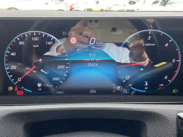 メルセデス・ベンツ Ｍ・ベンツ ＣＬＡ２００ｄ Sブレーク AMGライン 栃木県 2022(令4)年 3.3万km ポーラホワイト レーダーセーフティパッケージ/バックカメラ/純正ナビ/フルセグ /パワーシート/シートヒーター/ハーフレザー/電動リアゲート/ETC2.0/マルチビームLED/純正18インチAW