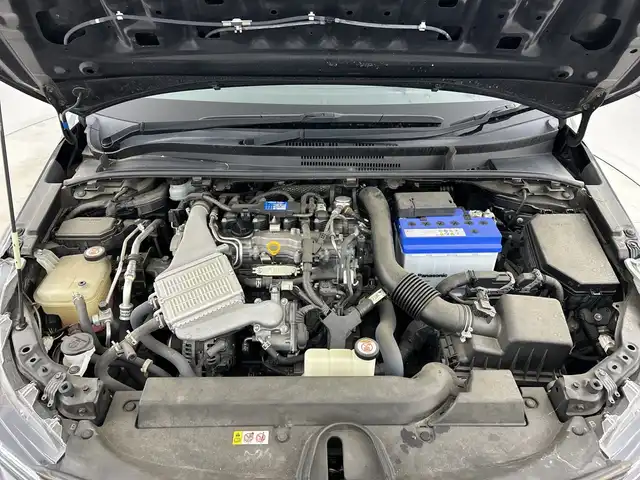 トヨタ カローラ スポーツ G Z 愛知県 2019(平31)年 7.9万km アティチュードブラックマイカ 禁煙車/6速MT/ワンオーナー/7インチナビ/（CD/DVD/Bluetooth/フルセグTV/USB)/バックカメラ/トヨタセーフティセンス/・プリクラッシュセーフティ/・レーダークルーズコントロール/・レーンディパーチャーアラート/・オートマチックハイビーム/・誤発進抑制機能/・ふらつき警報/ドライブレコーダー/ETC/純正18インチアルミホイール/LEDヘッドライト/フロントフォグランプ/オートライト/スマートキー/スペアキー有/プッシュスタート/横滑り防止装置/純正フロアマット