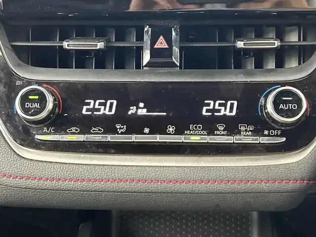 トヨタ カローラ スポーツ G Z 愛知県 2019(平31)年 7.9万km アティチュードブラックマイカ 禁煙車/6速MT/ワンオーナー/7インチナビ/（CD/DVD/Bluetooth/フルセグTV/USB)/バックカメラ/トヨタセーフティセンス/・プリクラッシュセーフティ/・レーダークルーズコントロール/・レーンディパーチャーアラート/・オートマチックハイビーム/・誤発進抑制機能/・ふらつき警報/ドライブレコーダー/ETC/純正18インチアルミホイール/LEDヘッドライト/フロントフォグランプ/オートライト/スマートキー/スペアキー有/プッシュスタート/横滑り防止装置/純正フロアマット