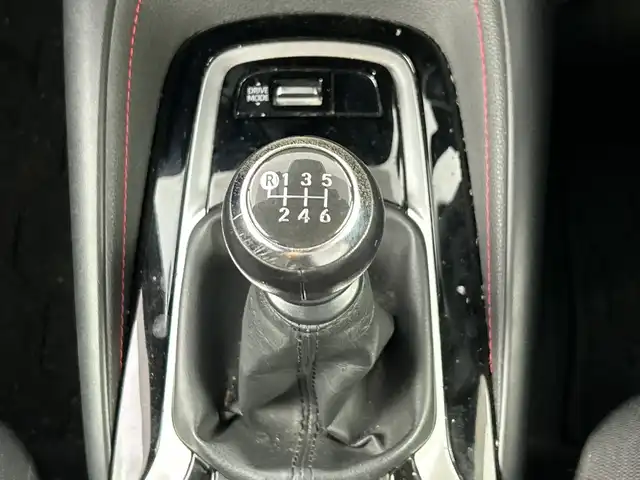 トヨタ カローラ スポーツ G Z 愛知県 2019(平31)年 7.9万km アティチュードブラックマイカ 禁煙車/6速MT/ワンオーナー/7インチナビ/（CD/DVD/Bluetooth/フルセグTV/USB)/バックカメラ/トヨタセーフティセンス/・プリクラッシュセーフティ/・レーダークルーズコントロール/・レーンディパーチャーアラート/・オートマチックハイビーム/・誤発進抑制機能/・ふらつき警報/ドライブレコーダー/ETC/純正18インチアルミホイール/LEDヘッドライト/フロントフォグランプ/オートライト/スマートキー/スペアキー有/プッシュスタート/横滑り防止装置/純正フロアマット