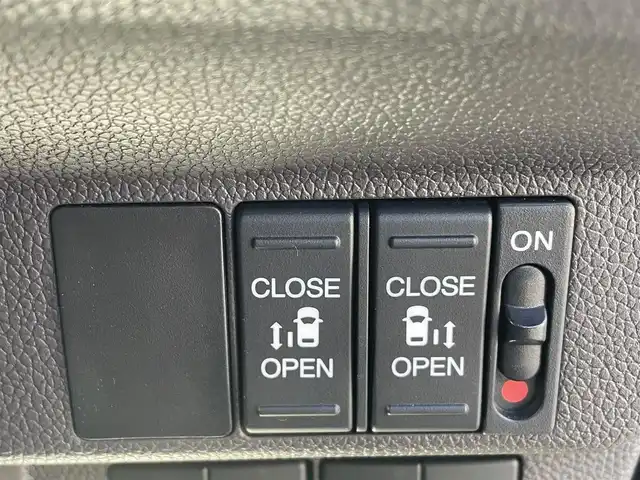 ホンダ フリード ハイブリット G ホンダセンシング 福岡県 2021(令3)年 5.9万km クリスタルブラックパール 社外7型SDナビ(フルセグTV/CD/DVD/BT)/ホンダセンシング/バックカメラ/ドラレコ/クルコン/両側パワスラ/ETC/シートヒーター/USB/スペアキー/プッシュスタート/スマートキー