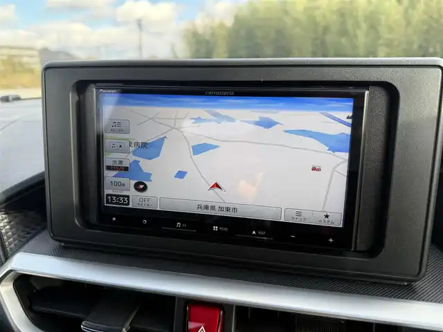 トヨタ ライズ Z 兵庫県 2025(令7)年 0.7万km パールホワイトⅢ 社外ナビ/バックモニター/純正17インチアルミホイール/ETC/両前席シートヒーター/LEDヘッドライト/フォグランプ(F/R)/オートハイビーム/レーダークルーズコントロール/電子パーキング＆オートホールド/Pセンサー