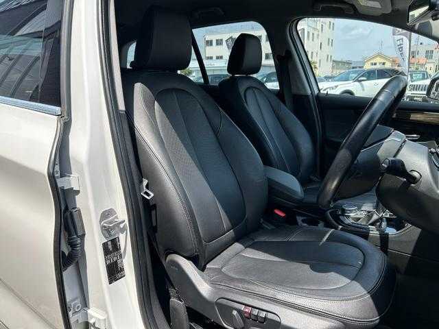 ＢＭＷ ２１８ｉ グランツアラー ラグジュアリー 埼玉県 2018(平30)年 3.9万km アルピンホワイトⅢ アドバンスドアクティブセーフティＰＫＧ　/ＡＣＣ　/ＨＵＤ　/黒革シート　/シートヒーター　/パワーシート　/純正ナビ　/バックカメラ　/パワーバックドア　/コンフォートアクセス　/ＥＴＣ　/ドライブレコーダー