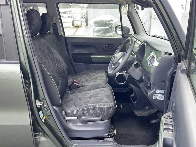スズキ ハスラー J 三重県 2019(令1)年 8.2万km クールカーキパールメタリック/ホワイト2トーンルーフ プッシュスタート/アイドリングストップ/横滑り防止/レーンキープアシスト/衝突軽減ブレーキ/ステアリングリモコン/革巻きステアリング/USB給電ポート/シートヒーター(前席)/社外ナビ(AM/FM/CD/DVD/TV/BT)/フルセグTV/前方ドラレコ/ビルトインETC/純正フロアマット/オートライト/スペアキー/禁煙車/電動格納ミラー