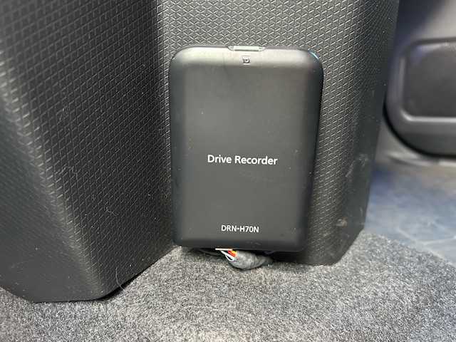 ダイハツ タント カスタム RS 東京都 2019(令1)年 5.3万km シャイニングホワイトパール 純正ナビ/(フルセグTV/CD/DVD/Bluetooth/SD)/純正ドラレコ(DRN-H70N)/ETC/両側パワースライドドア/全方位カメラ/スマートパノラマパーキングアシスト/ターボ/スペアキー3本/前席シートヒーター/純正アルミホイル/フロアマット/ステアリングスイッチ/取扱説明書/保証書