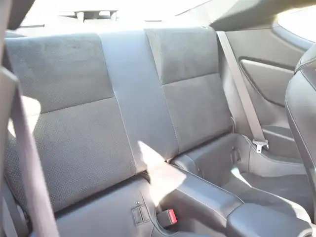 トヨタ ８６ GT LTD ハイパーパフォーマ 兵庫県 2017(平29)年 2万km クリスタルホワイトパール ハーフレザーシート/両前席シートヒーター/純正17インチアルミホイール/LEDヘッドライト/フォグランプ/オートライト/ETC/ブレンボ製ブレーキ/純正SACHSアブソーバー/トルセンLSD