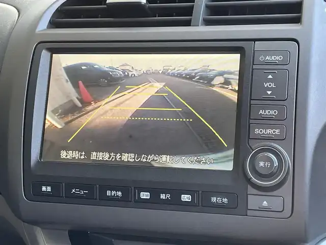 ホンダ ストリーム X HDDナビパッケージ 東京都 2011(平23)年 6.1万km クリスタルブラックパール Honda HDDインターナビシステム（インターナビ対応HDDナビ/ワンセグTV/DVD/CD/ステアリングスイッチ/リアカメラ）/４スピーカー/ディスチャージヘッドライト（HID）/オートライト /メッキ加飾付横桟フロントグリル/リア標準バンパー/ボディ同色電動格納ウィンカードアミラー/ボディ同色アウトサイドドアハンドル/レッド/クリアコンビネーションランプ/205/65R15/シルバー調インサイドドアハンドル/ブルー照明（メーター/エアコンスイッチ/センターコンソールカップホルダー）/リモコンキー/イモビライザー/セキュリティアラーム/フルオートエアコン/アレルフリー高性脱臭フィルター/大型センターコンソールボックス/２列目シートセンターアムレスト/高熱線吸収/UVカット機能付きプライバシーガラス（リアドア/リアクウォーター/テールゲート）/SRSエアバック  （運転席/助手席）/ETC
