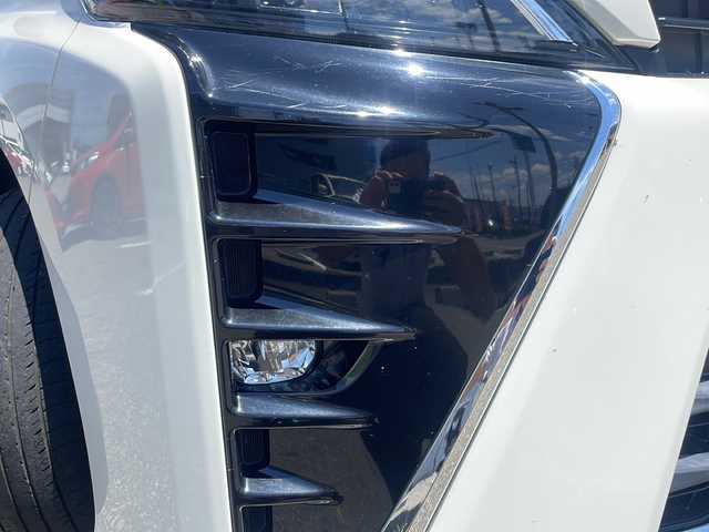 トヨタ ヴォクシー ZS 煌 福井県 2018(平30)年 6.3万km ホワイトパールクリスタルシャイン ワンオーナー/純正9インチメモリナビゲーション/（CD/DVD/BT）/フルセグテレビ /バックカメラ/プリクラッシュセーフティ/レーンキープアシスト/クルーズコントロール/純正16インチアルミホイール/両側電動スライドドア/LEDヘッドライト/LEDフォグランプ/オートリトラミラー/ステアリングリモコン/オートハイビーム/オートライト/ETC(ビルトイン）/アイドリングストップ/ドアバイザー/プッシュスタート/スマートキー/保証書/取扱説明書