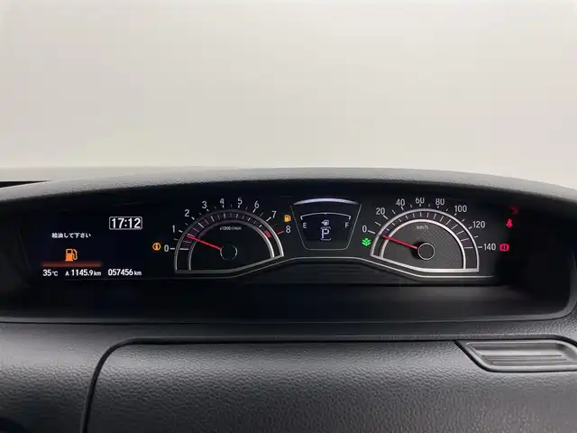ホンダ Ｎ ＢＯＸ G L ホンダセンシング 岡山県 2018(平30)年 5.8万km クリスタルブラックパール 純正ナビ/【Bluetooth/フルセグTV/Carplay/CD/DVD】/型番:VXU-185NBi/バックカメラ/レーダークルーズコントロール/LEDヘッドライト/LEDフォグランプ/オートハイビーム/ビルトインETC/両側パワースライドドア/衝突軽減ブレーキシステム/純正フロアマット/プッシュスタート/純正１４インチアルミホイール/スマートキー×2