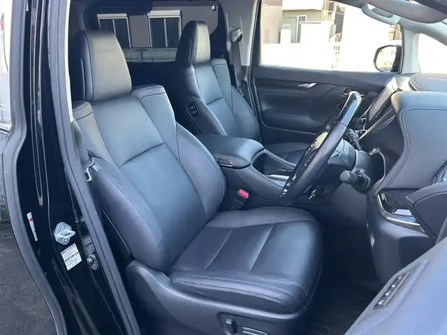 トヨタ アルファード S Cパッケージ 宮城県 2021(令3)年 2.7万km ブラック 1オーナー//モデリスタエアロ//純正ディーラーナビ（AM、FM、DVD、TV、BT）//ツインムーンルーフ//前後ドラレコ//純正フリップダウンモニター//純正フロアマット//レーダークルコン//デジタルインナーミラー//バックカメラ//黒革シート//USBポート//ステアリングヒーター//横滑り防止機能//パワーバックドア//パワーシート（D席・N席・後席）//両側パワースライドドア//前席シートヒーター　エアシート//メモリーシート//１００V電源//プッシュスタート