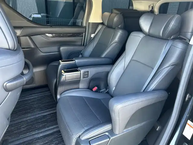 トヨタ アルファード S Cパッケージ 宮城県 2021(令3)年 2.7万km ブラック 1オーナー//モデリスタエアロ//純正ディーラーナビ（AM、FM、DVD、TV、BT）//ツインムーンルーフ//前後ドラレコ//純正フリップダウンモニター//純正フロアマット//レーダークルコン//デジタルインナーミラー//バックカメラ//黒革シート//USBポート//ステアリングヒーター//横滑り防止機能//パワーバックドア//パワーシート（D席・N席・後席）//両側パワースライドドア//前席シートヒーター　エアシート//メモリーシート//１００V電源//プッシュスタート