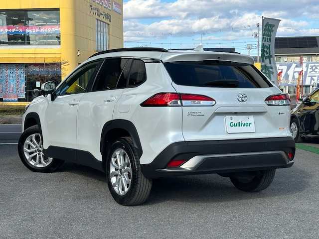 トヨタ カローラ クロス ハイブリッド S 茨城県 2024(令6)年 2万km プラチナホワイトパールマイカ ワンオーナー/純正ディスプレーオーディオ/Apple CarPlay/ナビ/フルセグ(走行中視聴可)/Bluetooth/バックガイドカメラ/トヨタセーフティセンス/ ・AHB(オートマチックハイビーム)/ ・PCS(プリクラッシュセーフティ)/ ・LTA(レーントレーシングアシスト)/ ・LDA(レーンディパーチャーアラート)/ ・PDA(プロアクティブドライビングアシスト)/ ・RSA(ロードサインアシスト)/ ・発進遅れ告知機能/ ・レーダークルーズコントロール/ ・ドライバー異常時対応システム/純正LEDヘッドライト/オートライト/純正17インチアルミホイール/スマートキー/取扱説明書/新車時保証書/スペアキー×1