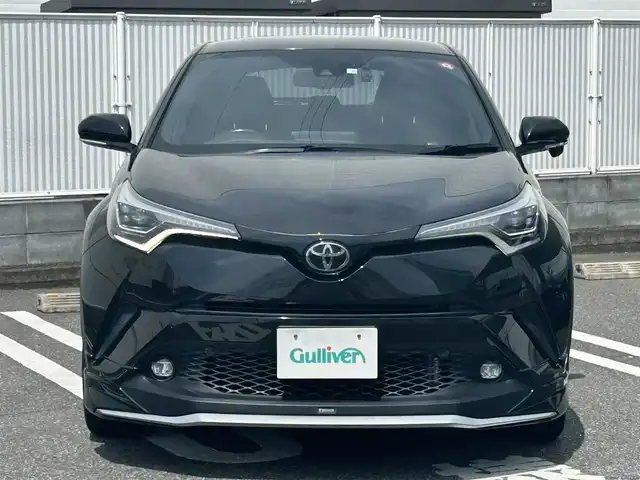 トヨタ Ｃ－ＨＲ G－T 群馬県 2018(平30)年 4.4万km ブラックマイカ 4WD/寒冷地仕様車/純正SDナビ（FM・AM/CD・DVD/Bluetooth）/フルセグTV/バックカメラ/ビルトインETC/純正ドライブレコーダー（前方）/プリクラッシュ/横滑り防止装置/レーンキープアシスト/パーキングセンサー/レーダークルーズコントロール/BSM/レザーシート/シートヒーター（D/N席）/純正フロアマット/オートライト/オートハイビーム/LEDヘッドライト/ガナドール4本だしマフラー/モデリスタフルエアロ/純正18インチアルミホイール/プッシュスタート/スマートキー/取扱説明書/保証書/記録簿