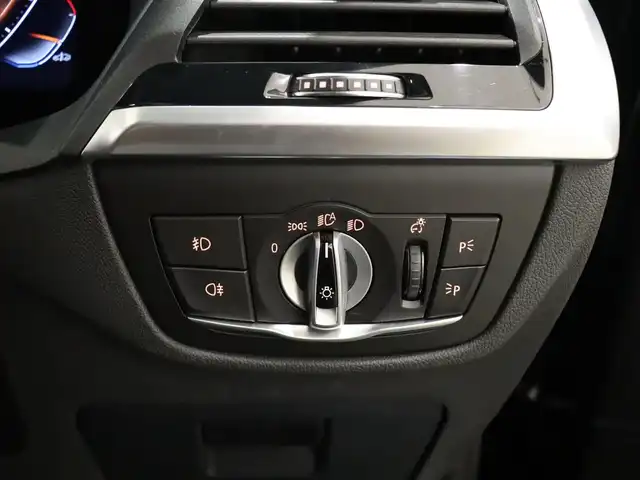 ＢＭＷ Ｘ３ xDrive20d Mスポーツ 静岡県 2021(令3)年 3.7万km サファイアブラックP 1オーナー /ACC　LKA　BSM　/ナビ TV BT 360°カメラ /ハーフレザーシートヒーター /パワーバックドア /ヘッドアップディスプレイ /スマートキーX2 /ワイヤレス充電/F、Rドラレコ/オートハイビーム /ドアバイザー /保証書、取説