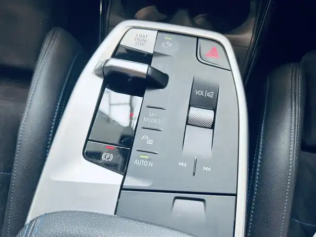 ＢＭＷ ＢＭＷ ２１８ｉ アクティブツアラー Mスポーツ 大阪府 2023(令5)年 1.4万km グレー ACC/HUD/純正ナビ/360度カメラ/applecarplay/純正17インチAW/LEDヘッドライト/ブラインドスポット/電動リアゲート/ハーフレザー/パワーシート/Dシートメモリ/シートヒーター/ワイヤレス充電/クリアランスソナー/パドルシフト/ETC/ドラレコ