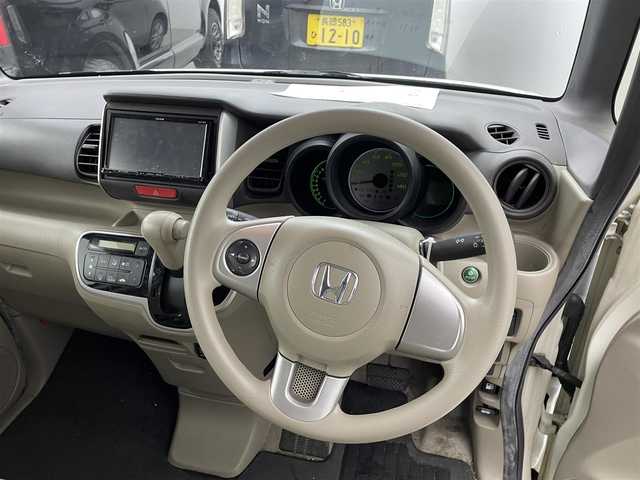 ホンダ Ｎ ＢＯＸ G Lパッケージ 道央・札幌 2013(平25)年 8.7万km プレミアムホワイトパール (株)IDOMが運営する【じしゃロン札幌店】の自社ローン専用車両になりますこちらは現金またはオートローンご利用価格する。自社ローンご希望の方は別途その旨お申し付けください。/・スマートキー/・ナビ/・フルセグ/・ドラレコ/・片側パワースライドドア