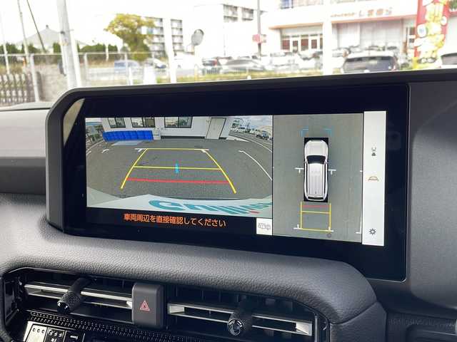 トヨタ ランドクルーザー ２５０ VX 山口県 2025(令7)年 0.7万km プラチナホワイトパールマイカ サンルーフ/ワンオーナー/純正12.3インチディスプレイオーディオ（コネクティッドナビ対応）/・AM/FM/USB/Miracast/Bluetooth/トヨタプレミアムJBLサウンドシステム/フルセグテレビ/ETC2.0/パノラミックビューモニター /ブラインドスポットモニター/デジタルインナーミラー/運転席パワーシート/前席シートヒーター/前席エアーシート/レザーシート/フロアマット/18インチ純正アルミホイール/電動リアゲート/左右独立温度コントロールフルオートエアコン/おくだけ充電/ステアリングヒーター/LEDヘッドランプ/フォグランプ/オートライト/Toyota Safety Sense/・プリクラッシュセーフティ/・緊急時操舵支援/・レーントレーシングアシスト/・レーダークルーズコントロール/・オートマチックハイビーム/・プロアクティブドライビングアシスト/取扱説明書/保証書/記録簿