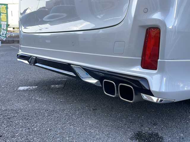 トヨタ アルファード S Cパッケージ 大阪府 2023(令5)年 1.9万km ホワイトパールクリスタルシャイン ワンオーナー/純正ナビ（フルセグTV/Bluetooth/DVD）/バックカメラ/純正フリップダウンモニター/ツインムーンルーフ/モデリスタ前後エアロ/レーダークルーズコントロール/デジタルインナーミラー/前後ドライブレコーダー/ETC2.0/パワーシート（運転席・助手席）/シートヒーター/エアーシート（運転席・助手席）/レーントレーシングアシスト/ブラインドスポットモニター/プリクラッシュセーフティ/リアクロストラフィックアラート/純正18インチアルミホイール