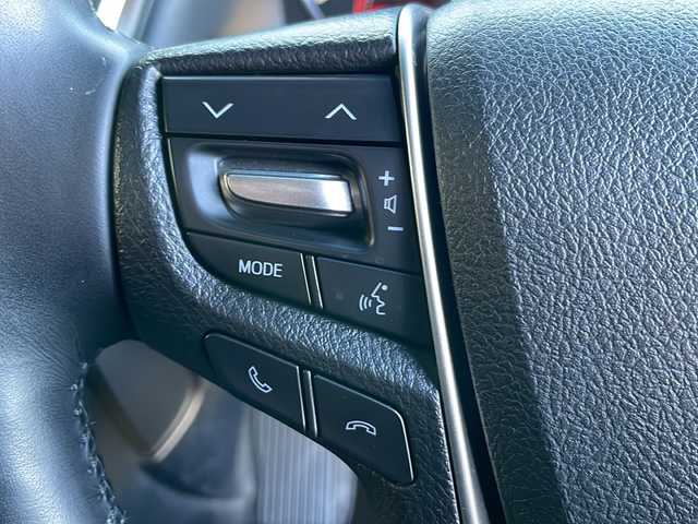 トヨタ アルファード S Cパッケージ 大阪府 2023(令5)年 1.9万km ホワイトパールクリスタルシャイン ワンオーナー/純正ナビ（フルセグTV/Bluetooth/DVD）/バックカメラ/純正フリップダウンモニター/ツインムーンルーフ/モデリスタ前後エアロ/レーダークルーズコントロール/デジタルインナーミラー/前後ドライブレコーダー/ETC2.0/パワーシート（運転席・助手席）/シートヒーター/エアーシート（運転席・助手席）/レーントレーシングアシスト/ブラインドスポットモニター/プリクラッシュセーフティ/リアクロストラフィックアラート/純正18インチアルミホイール