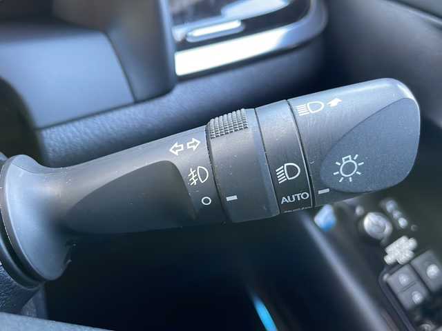 トヨタ アルファード S Cパッケージ 大阪府 2023(令5)年 1.9万km ホワイトパールクリスタルシャイン ワンオーナー/純正ナビ（フルセグTV/Bluetooth/DVD）/バックカメラ/純正フリップダウンモニター/ツインムーンルーフ/モデリスタ前後エアロ/レーダークルーズコントロール/デジタルインナーミラー/前後ドライブレコーダー/ETC2.0/パワーシート（運転席・助手席）/シートヒーター/エアーシート（運転席・助手席）/レーントレーシングアシスト/ブラインドスポットモニター/プリクラッシュセーフティ/リアクロストラフィックアラート/純正18インチアルミホイール