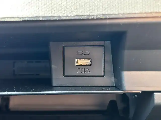 ダイハツ タフト G ダーククロムベンチャー 福島県 2025(令7)年 0.3万km サンドベージュメタリック スマートアシスト/アダプティブクルーズコントロール/レーンキープコントロール/ふらつき警報/路側逸脱警報機能/車線逸脱警報機能/車線逸脱抑制制御機能/ブレーキ制御誤発進抑制機能/衝突警報機能/衝突回避支援ブレーキ機能/標識認識機能/先行車発進お知らせ機能/社外ナビゲーション/型番：CN-CE01WD/【SD/BT/TV】/パノラマモニター/前席シートヒーター/アイドリングストップ/ステアリングリモコン/LEDオートライト/LEDフォグランプ/社外フロアマット