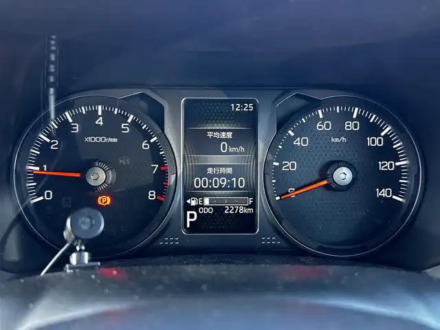 ダイハツ タフト G ダーククロムベンチャー 福島県 2025(令7)年 0.3万km サンドベージュメタリック スマートアシスト/アダプティブクルーズコントロール/レーンキープコントロール/ふらつき警報/路側逸脱警報機能/車線逸脱警報機能/車線逸脱抑制制御機能/ブレーキ制御誤発進抑制機能/衝突警報機能/衝突回避支援ブレーキ機能/標識認識機能/先行車発進お知らせ機能/社外ナビゲーション/型番：CN-CE01WD/【SD/BT/TV】/パノラマモニター/前席シートヒーター/アイドリングストップ/ステアリングリモコン/LEDオートライト/LEDフォグランプ/社外フロアマット