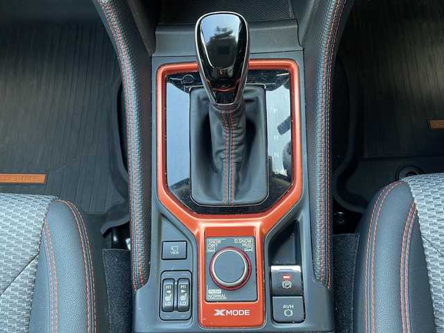 スバル フォレスター X－ブレイク 愛媛県 2020(令2)年 4.6万km クリスタルブラックシリカ 特別仕様車　X-ブレイク/ワンオーナー/純正ナビ/バックカメラ/ETC/ドライブレコーダー/パワーシートD/N/ルーフレール/追従型クルーズコントロール/スバルリヤビークルディテクション/アイサイト/純正フロアマット/ハンドルヒーター/シートヒーター/ハーフレザーシート/LEDヘッドライト/nanoe