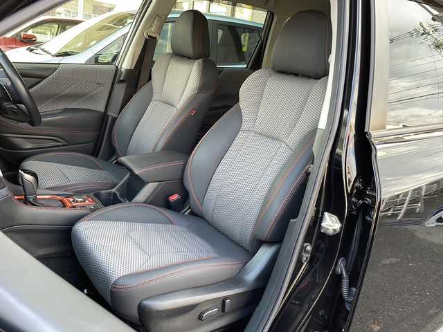 スバル フォレスター X－ブレイク 愛媛県 2020(令2)年 4.6万km クリスタルブラックシリカ 特別仕様車　X-ブレイク/ワンオーナー/純正ナビ/バックカメラ/ETC/ドライブレコーダー/パワーシートD/N/ルーフレール/追従型クルーズコントロール/スバルリヤビークルディテクション/アイサイト/純正フロアマット/ハンドルヒーター/シートヒーター/ハーフレザーシート/LEDヘッドライト/nanoe