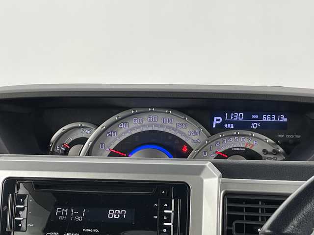 ダイハツ ウェイク G ターボ SA Ⅱ 愛知県 2016(平28)年 6.7万km パールホワイトⅢ 禁煙車/ターボ/純正オーディオ/【CD USB AUX FM AM 品番:CUK-W66D】/衝突軽減ブレーキ/レーンキープアシスト/後部コーナーセンサー/アイドリングストップ/両側パワースライドドア/ベンチシート/ステアリングリモコン/純正フロアマット/純正14インチアルミホイール/プッシュスタート/スマートキー/スペアキー1本/オート電動格納ドアミラー/HIDヘッドライト/オートライト/フロントフォグランプ/ISO FIX