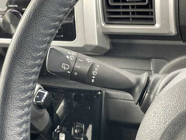 ダイハツ ウェイク G ターボ SA Ⅱ 愛知県 2016(平28)年 6.7万km パールホワイトⅢ 禁煙車/ターボ/純正オーディオ/【CD USB AUX FM AM 品番:CUK-W66D】/衝突軽減ブレーキ/レーンキープアシスト/後部コーナーセンサー/アイドリングストップ/両側パワースライドドア/ベンチシート/ステアリングリモコン/純正フロアマット/純正14インチアルミホイール/プッシュスタート/スマートキー/スペアキー1本/オート電動格納ドアミラー/HIDヘッドライト/オートライト/フロントフォグランプ/ISO FIX