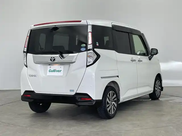 トヨタ タンク カスタムG 埼玉県 2019(令1)年 1.6万km パールホワイトⅢ スマートアシスト3/衝突警報機能/衝突回避支援ブレーキ機能/誤発進抑制制御機能/車線逸脱警報機能/先行車発進お知らせ機能/オートハイビーム/純正9インチナビ（NSZT-Y68T）/　DTV CD DVD BT SD/両側パワースライドドア/パノラミックビューモニター/前席シートヒーター/クルーズコントロール/TRC（トラクションコントロール）/VSC（ビークルスタビリティコントロール）/Stop&Start System(SMART STOP)/社外前後ドライブレコーダー（CS-71FW）/ビルトインETC/エンジンスタートボタン/スマートキー/スペアキー/純正アルミホイール/純正LEDヘッドランプ＆フォグランプ