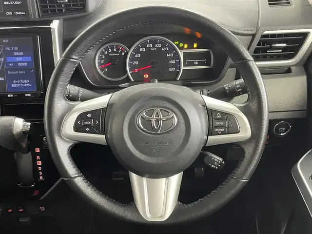 トヨタ タンク カスタムG 埼玉県 2019(令1)年 1.6万km パールホワイトⅢ スマートアシスト3/衝突警報機能/衝突回避支援ブレーキ機能/誤発進抑制制御機能/車線逸脱警報機能/先行車発進お知らせ機能/オートハイビーム/純正9インチナビ（NSZT-Y68T）/　DTV CD DVD BT SD/両側パワースライドドア/パノラミックビューモニター/前席シートヒーター/クルーズコントロール/TRC（トラクションコントロール）/VSC（ビークルスタビリティコントロール）/Stop&Start System(SMART STOP)/社外前後ドライブレコーダー（CS-71FW）/ビルトインETC/エンジンスタートボタン/スマートキー/スペアキー/純正アルミホイール/純正LEDヘッドランプ＆フォグランプ
