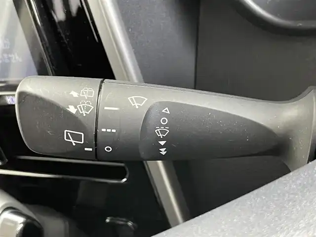 トヨタ タンク カスタムG 埼玉県 2019(令1)年 1.6万km パールホワイトⅢ スマートアシスト3/衝突警報機能/衝突回避支援ブレーキ機能/誤発進抑制制御機能/車線逸脱警報機能/先行車発進お知らせ機能/オートハイビーム/純正9インチナビ（NSZT-Y68T）/　DTV CD DVD BT SD/両側パワースライドドア/パノラミックビューモニター/前席シートヒーター/クルーズコントロール/TRC（トラクションコントロール）/VSC（ビークルスタビリティコントロール）/Stop&Start System(SMART STOP)/社外前後ドライブレコーダー（CS-71FW）/ビルトインETC/エンジンスタートボタン/スマートキー/スペアキー/純正アルミホイール/純正LEDヘッドランプ＆フォグランプ