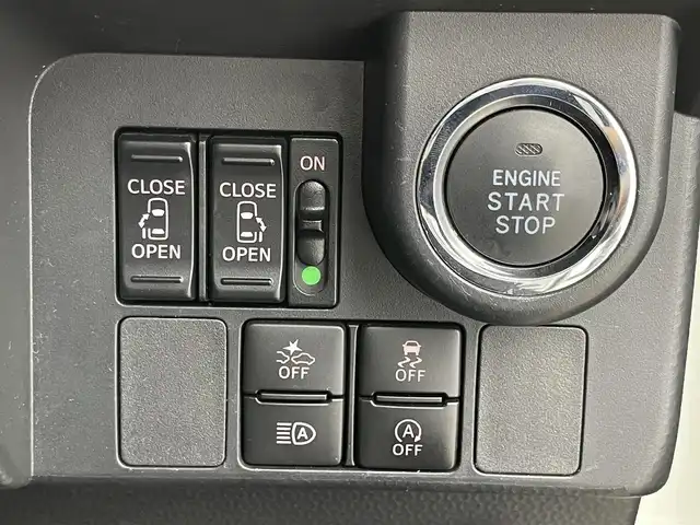 トヨタ タンク カスタムG 埼玉県 2019(令1)年 1.6万km パールホワイトⅢ スマートアシスト3/衝突警報機能/衝突回避支援ブレーキ機能/誤発進抑制制御機能/車線逸脱警報機能/先行車発進お知らせ機能/オートハイビーム/純正9インチナビ（NSZT-Y68T）/　DTV CD DVD BT SD/両側パワースライドドア/パノラミックビューモニター/前席シートヒーター/クルーズコントロール/TRC（トラクションコントロール）/VSC（ビークルスタビリティコントロール）/Stop&Start System(SMART STOP)/社外前後ドライブレコーダー（CS-71FW）/ビルトインETC/エンジンスタートボタン/スマートキー/スペアキー/純正アルミホイール/純正LEDヘッドランプ＆フォグランプ