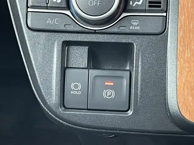 ダイハツ タント ファンクロスターボ 埼玉県 2023(令5)年 1.1万km ブラックマイカメタリック/シャイニングホワイトパール スマートアシスト　社外８インチディスプレイオーディオ　パノラマモニター　ＢＳＭ　アダプティブクルーズコントロール　シートヒーター　ＨＤＭＩ　純正アルミホイール　オートハイビーム　ＬＥＤライト　地デジ