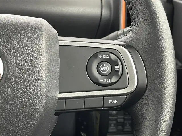 ダイハツ タント ファンクロスターボ 埼玉県 2023(令5)年 1.1万km ブラックマイカメタリック/シャイニングホワイトパール スマートアシスト　社外８インチディスプレイオーディオ　パノラマモニター　ＢＳＭ　アダプティブクルーズコントロール　シートヒーター　ＨＤＭＩ　純正アルミホイール　オートハイビーム　ＬＥＤライト　地デジ