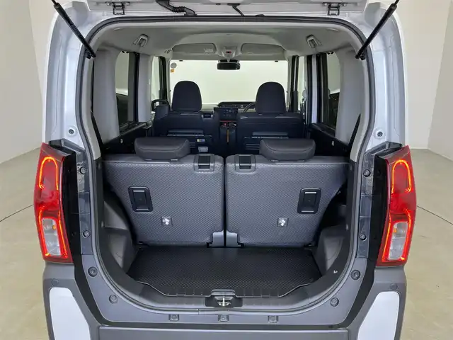 ダイハツ タント ファンクロスターボ 埼玉県 2023(令5)年 1.1万km ブラックマイカメタリック/シャイニングホワイトパール スマートアシスト　社外８インチディスプレイオーディオ　パノラマモニター　ＢＳＭ　アダプティブクルーズコントロール　シートヒーター　ＨＤＭＩ　純正アルミホイール　オートハイビーム　ＬＥＤライト　地デジ