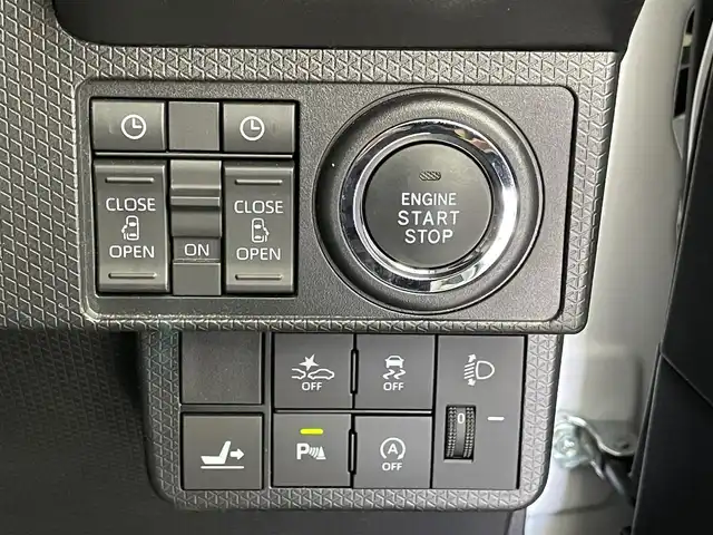 ダイハツ タント ファンクロスターボ 埼玉県 2023(令5)年 1.1万km ブラックマイカメタリック/シャイニングホワイトパール スマートアシスト　社外８インチディスプレイオーディオ　パノラマモニター　ＢＳＭ　アダプティブクルーズコントロール　シートヒーター　ＨＤＭＩ　純正アルミホイール　オートハイビーム　ＬＥＤライト　地デジ