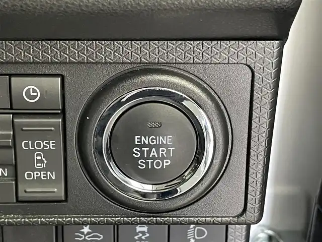 ダイハツ タント ファンクロスターボ 埼玉県 2023(令5)年 1.1万km ブラックマイカメタリック/シャイニングホワイトパール スマートアシスト　社外８インチディスプレイオーディオ　パノラマモニター　ＢＳＭ　アダプティブクルーズコントロール　シートヒーター　ＨＤＭＩ　純正アルミホイール　オートハイビーム　ＬＥＤライト　地デジ