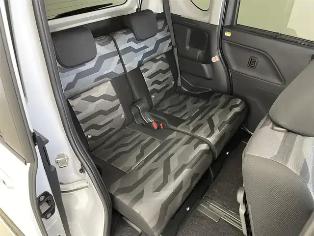 ダイハツ タント ファンクロスターボ 埼玉県 2023(令5)年 1.1万km ブラックマイカメタリック/シャイニングホワイトパール スマートアシスト　社外８インチディスプレイオーディオ　パノラマモニター　ＢＳＭ　アダプティブクルーズコントロール　シートヒーター　ＨＤＭＩ　純正アルミホイール　オートハイビーム　ＬＥＤライト　地デジ